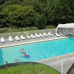 3 Etoiles - Piscine - Ccbbhhe *