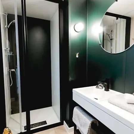 Parque de Campismo 3 Etoiles - Piscine - Ccbbhhe *