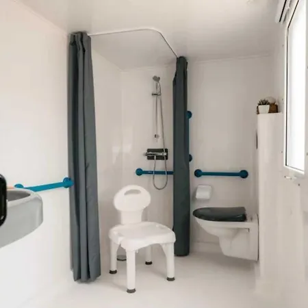 3 Etoiles - Piscine - Ccbbhhe *