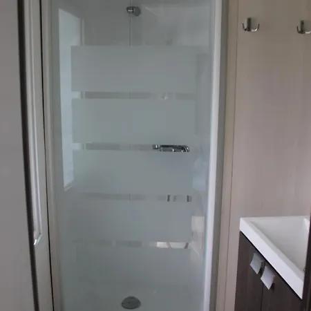 3 Etoiles - Piscine - Ccbbhhe Camping