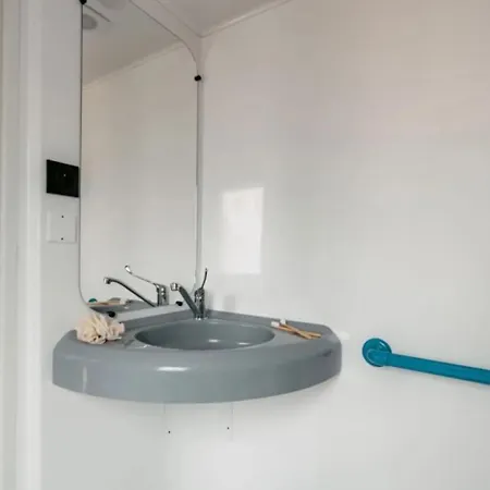 Camping 3 Etoiles - Piscine - Ccbbhhe *