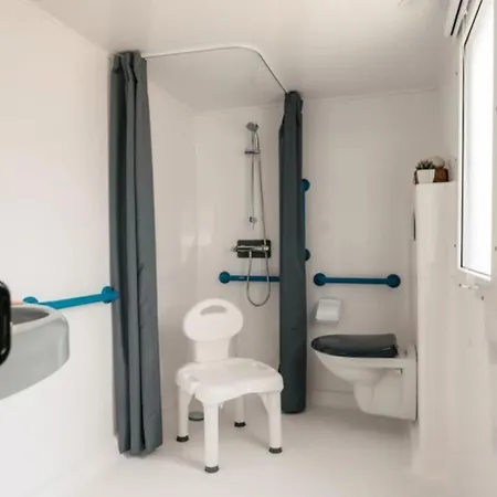 3 Etoiles - Piscine - Ccbbhhe *