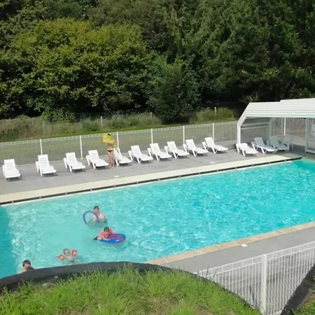 Camping 3 Etoiles - Piscine - Ccbbhhe *