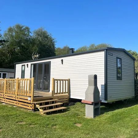 Camping 3 Etoiles - Piscine - Ccbbhhe